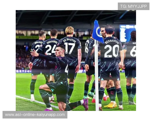 哈兰德与福登带领曼城4-1击败多特蒙德,三连胜领跑小组,哈兰德 曼城球迷群